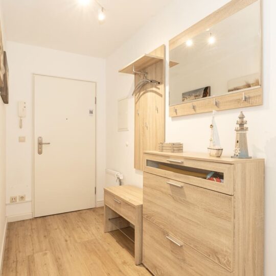 Einer von zwei großen Balkonen der Ferienwohnung Helene im Ostseebad Baabe auf der Insel Rügen an der Ostsee nahe Binz - Flur