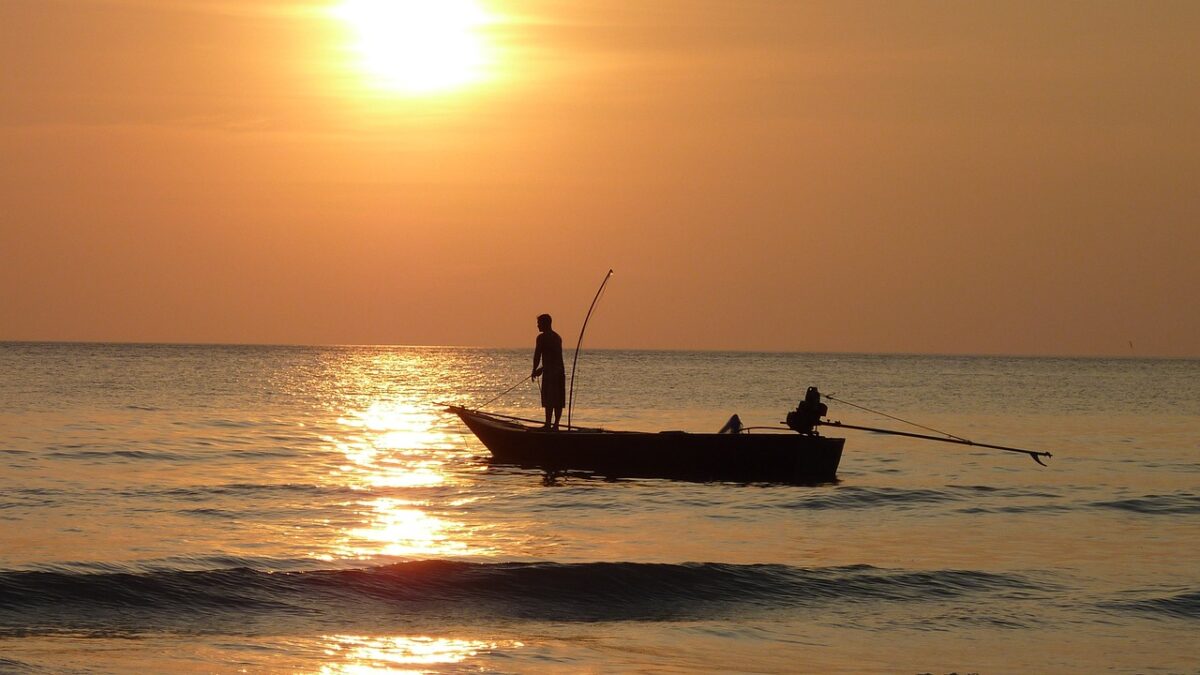fishing-209112_1280-1200x675.jpg